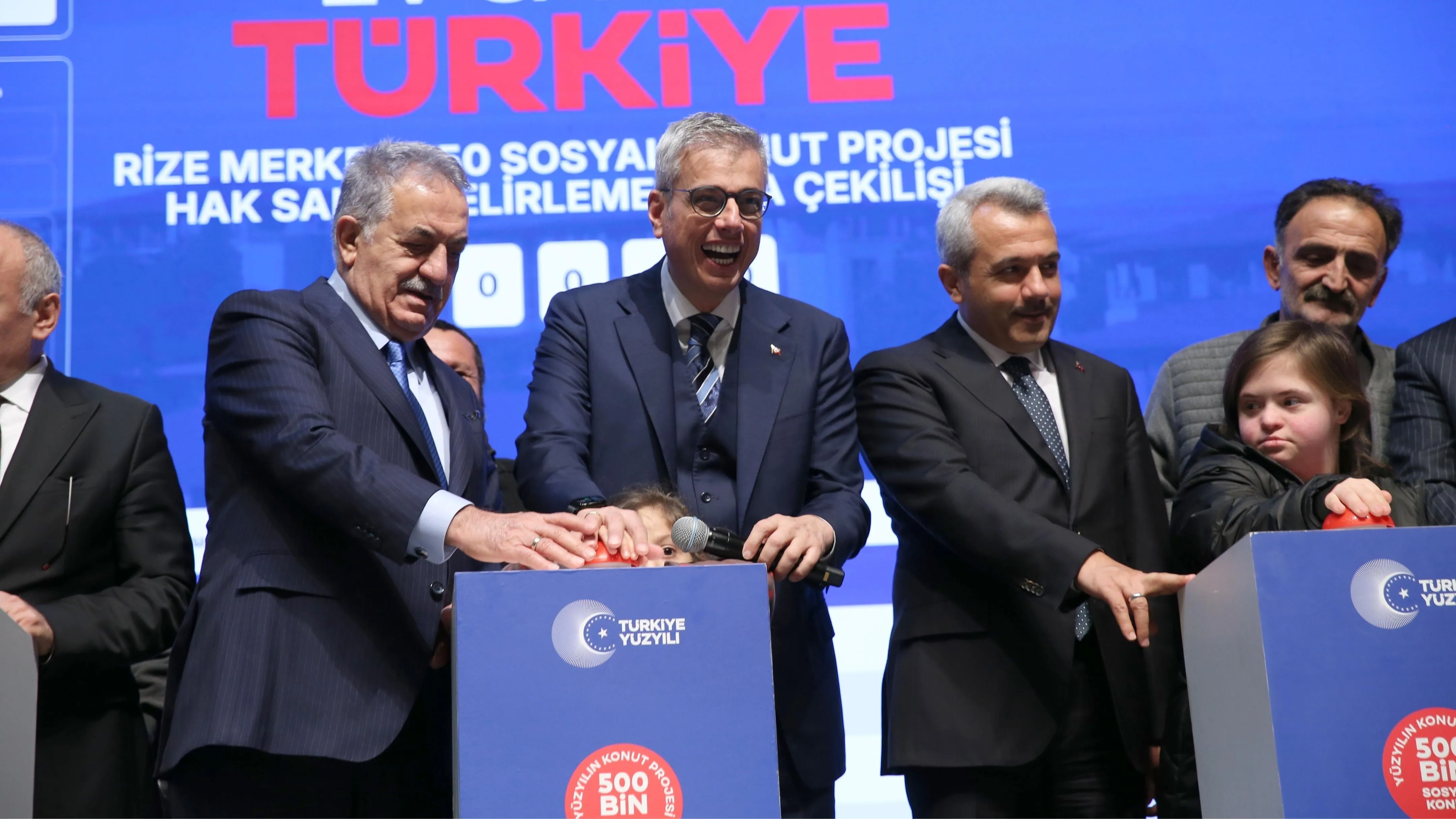 Rize'de TOKİ kurasının sonuçları açıklandı