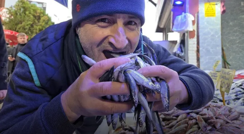 Türkiye’yi terk eden hamsinin yolu gözleniyor