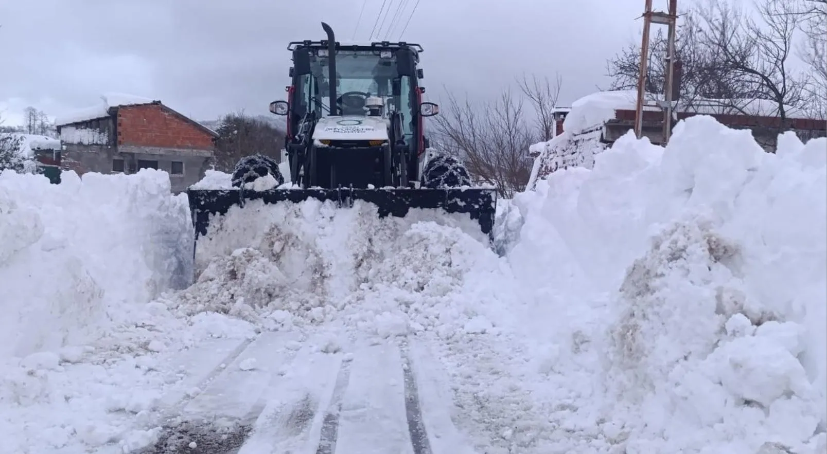 Ordu'da karla mücadele devam ediyor