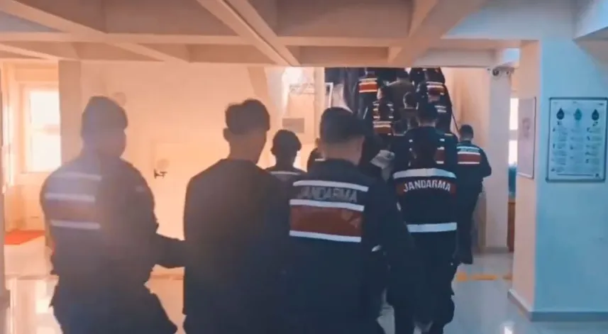 Giresun merkezli 12 ilde siber dolandırıcılık operasyonu; 25 tutuklama