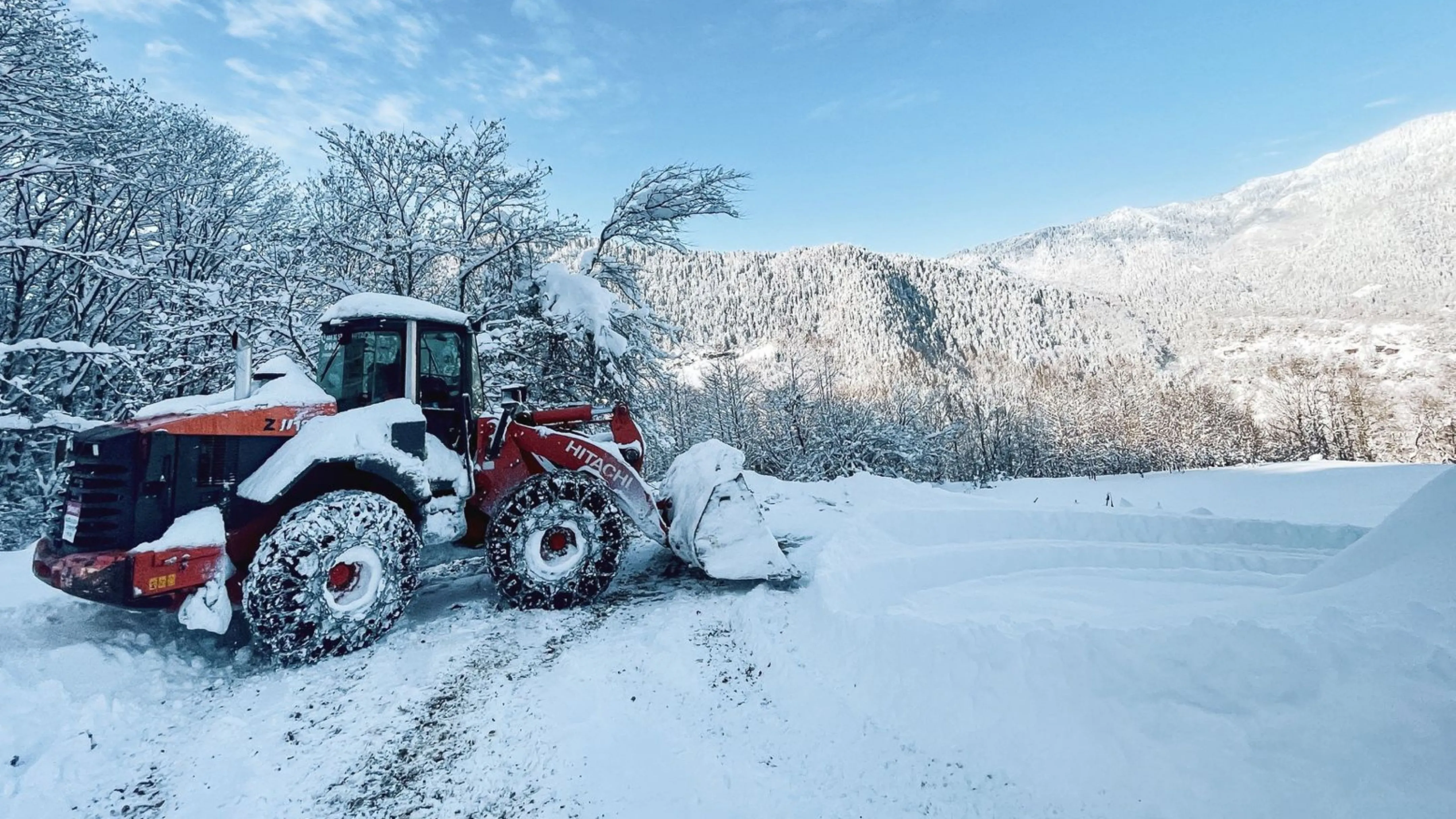 Rize’de karla mücadelede son durum: Kapalı köy yolu sayısı 8’e düştü