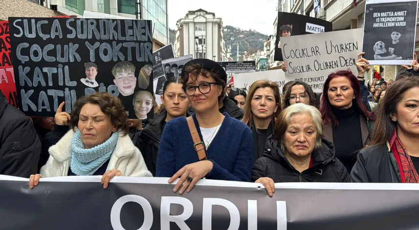 Yasemin Minguzzi, Ordu’da ‘Çocuklar için adalet’ yürüyüşüne katıldı