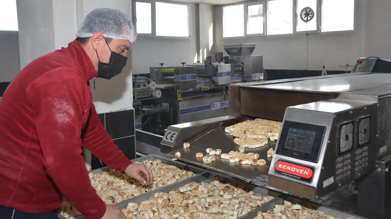 Gümüşhane'nin yöresel lezzetini 16 yıldır aile dayanışmasıyla üretiyorlar