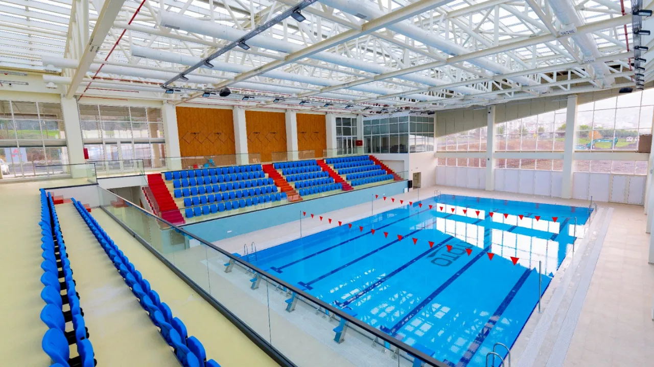 Akçaabat yarı olimpik yüzme havuzu hizmete açılıyor