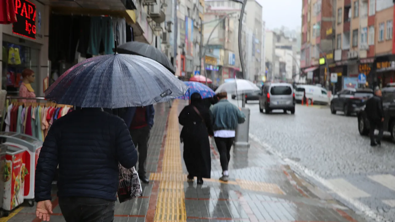 Rize’nin Nüfusu 2025’te Düştü! TÜİK Verileri Açıklandı, Rize'nin Nüfusu Kaç?