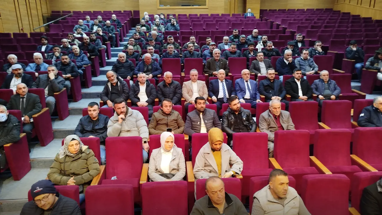 Boyabat Marangozlar ve İnşaatçılar Esnaf ve Sanatkarlar Odası Başkanlığına Yılmaz seçildi