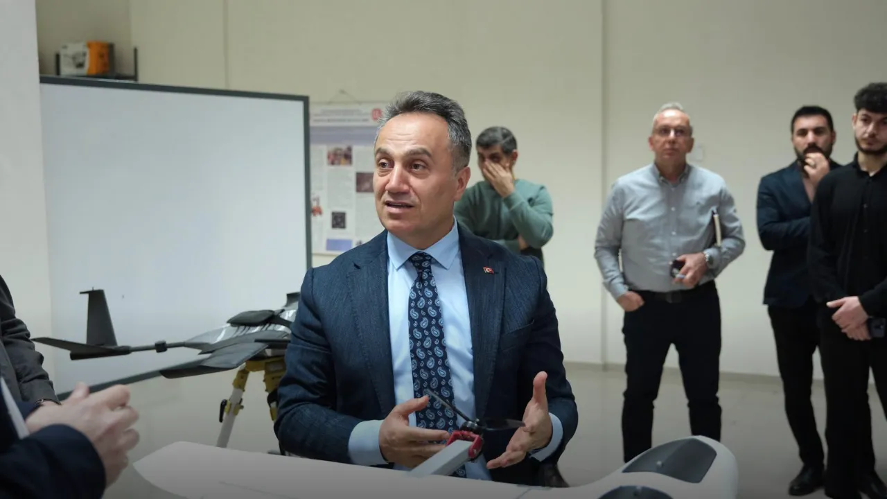 Rektör Yılmaz teknoloji odaklı çalışmaları yerinde incelendi