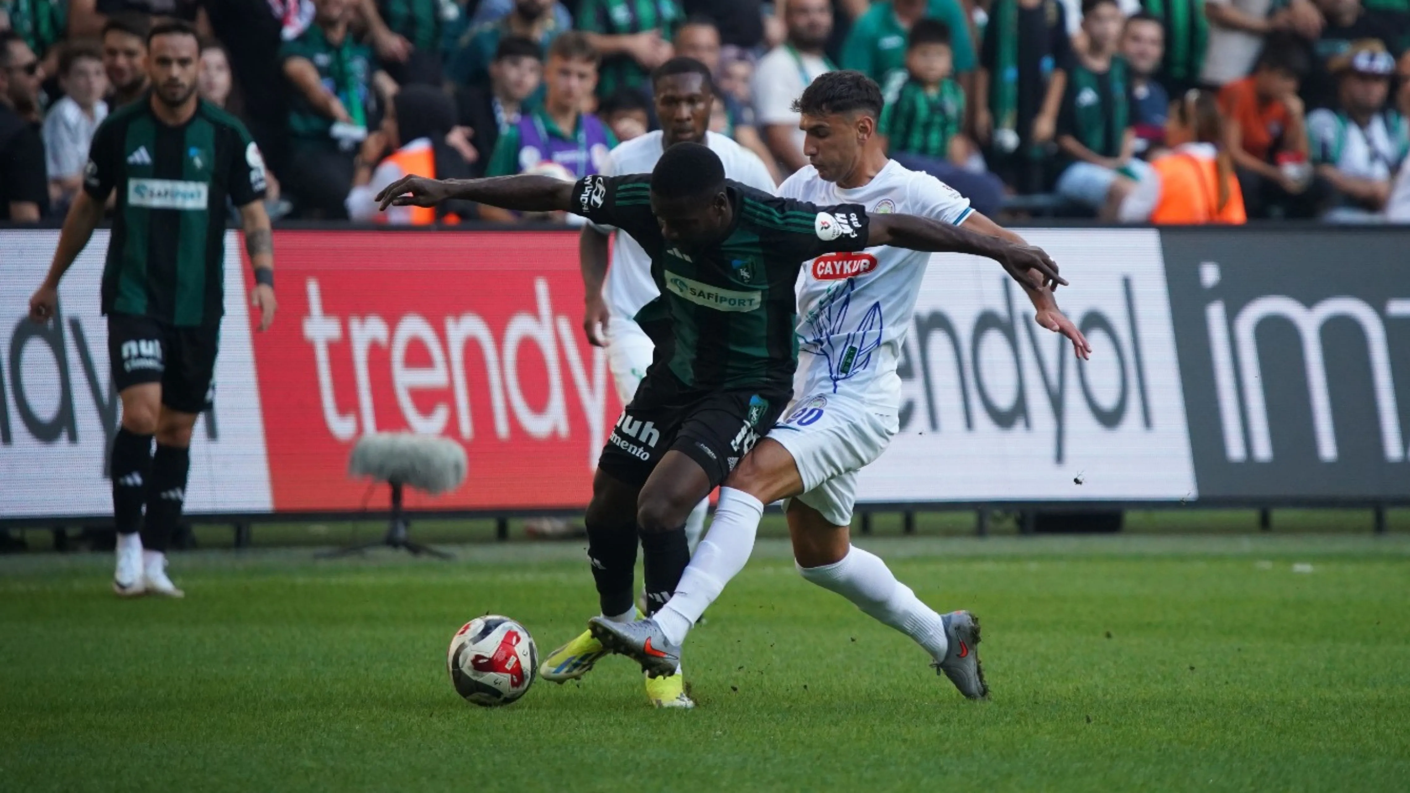 Çaykur Rizespor, 14. kez Kocaelispor karşısında