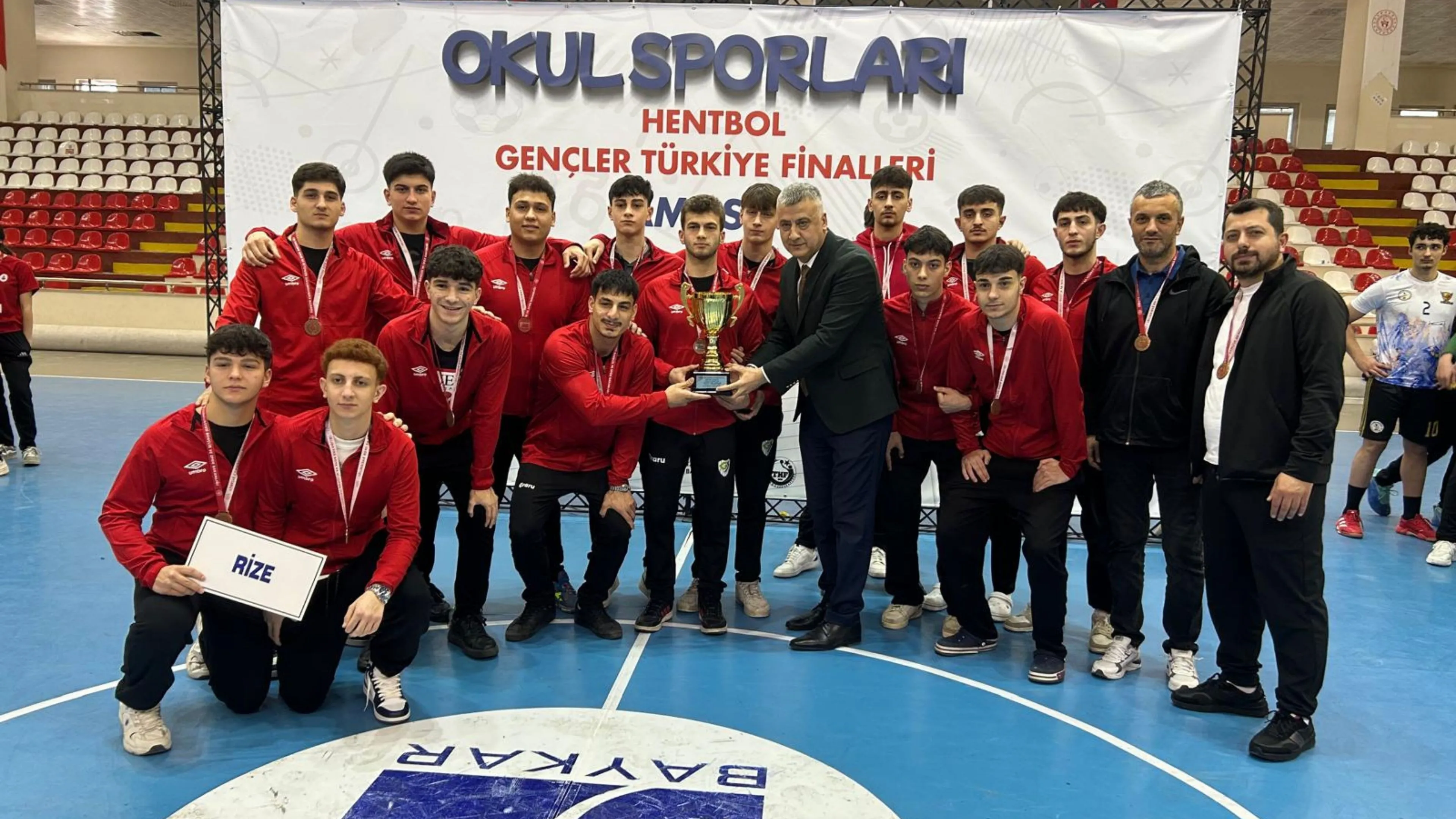 Güneysu Spor Lisesi’nden Türkiye çapında büyük başarı