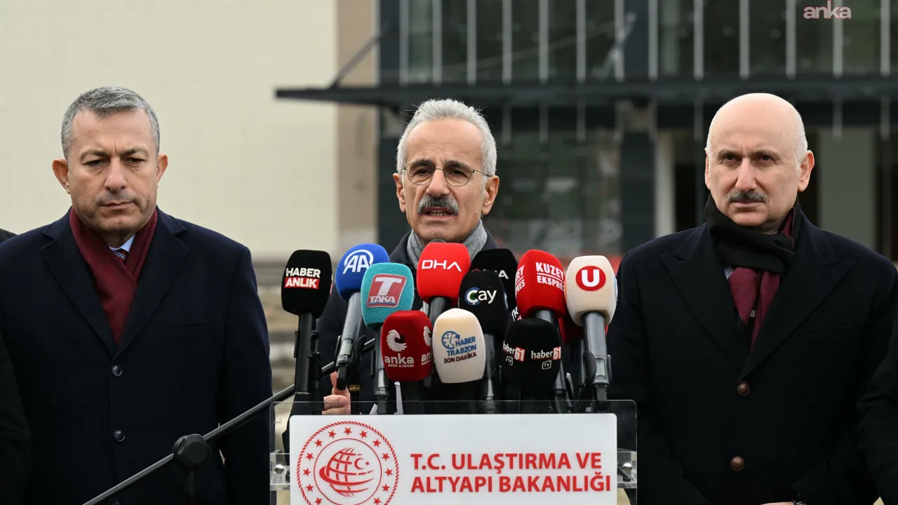 Bakan Uraloğlu: İran, Irak, Suriye, Lübnan ve Ürdün’e olan bütün uçuşları 2 Mart’a kadar iptal ettik
