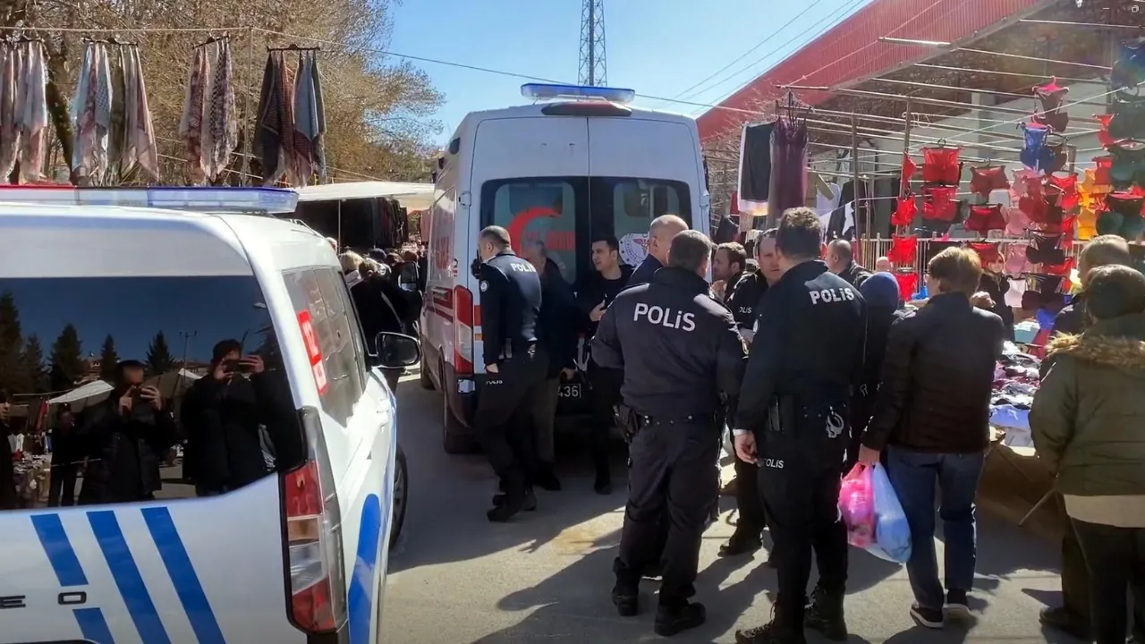 Pazar yerinde sopalı kavga: 3 yaralı