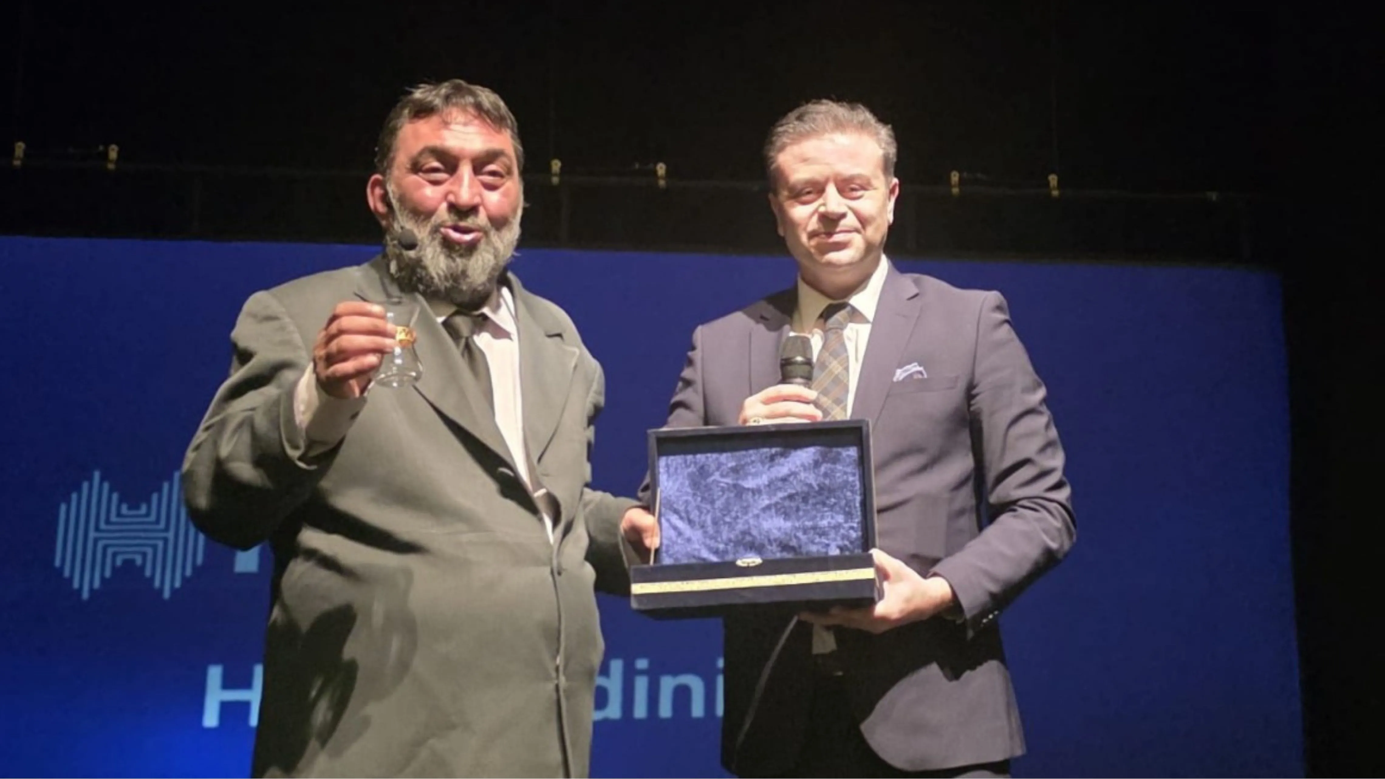 'Firavunla Yüz Yüze' oyunu Rize'de sahnelendi