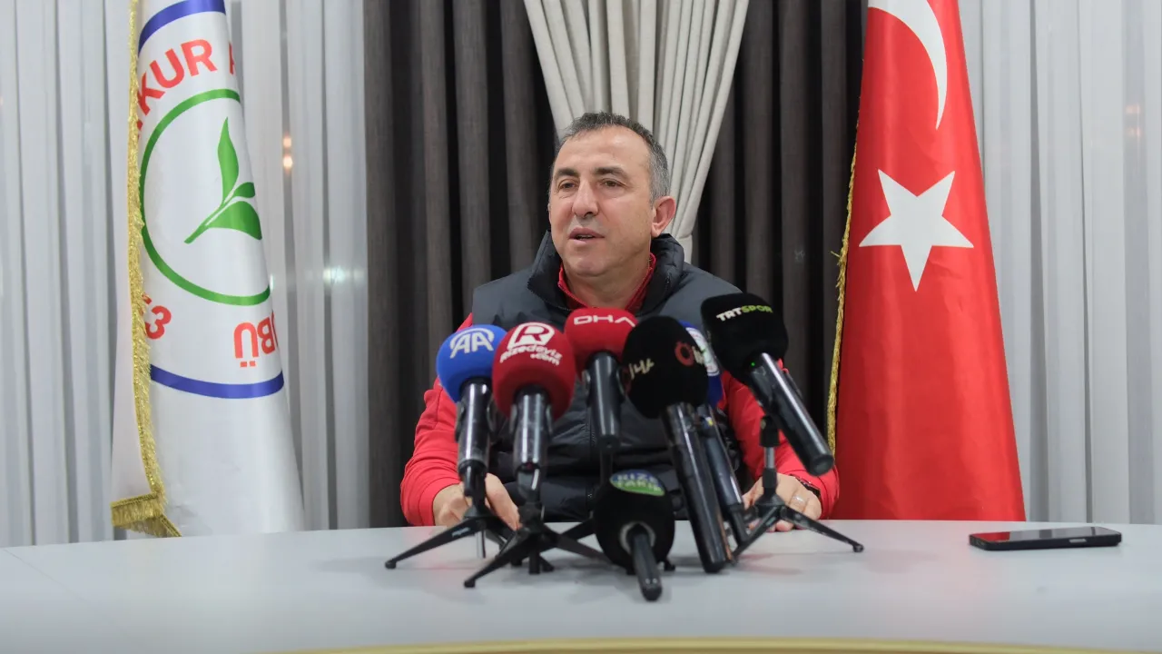  Recep Uçar: Tribünde bulunan insanlara da çok büyük sorumluluk düşüyor