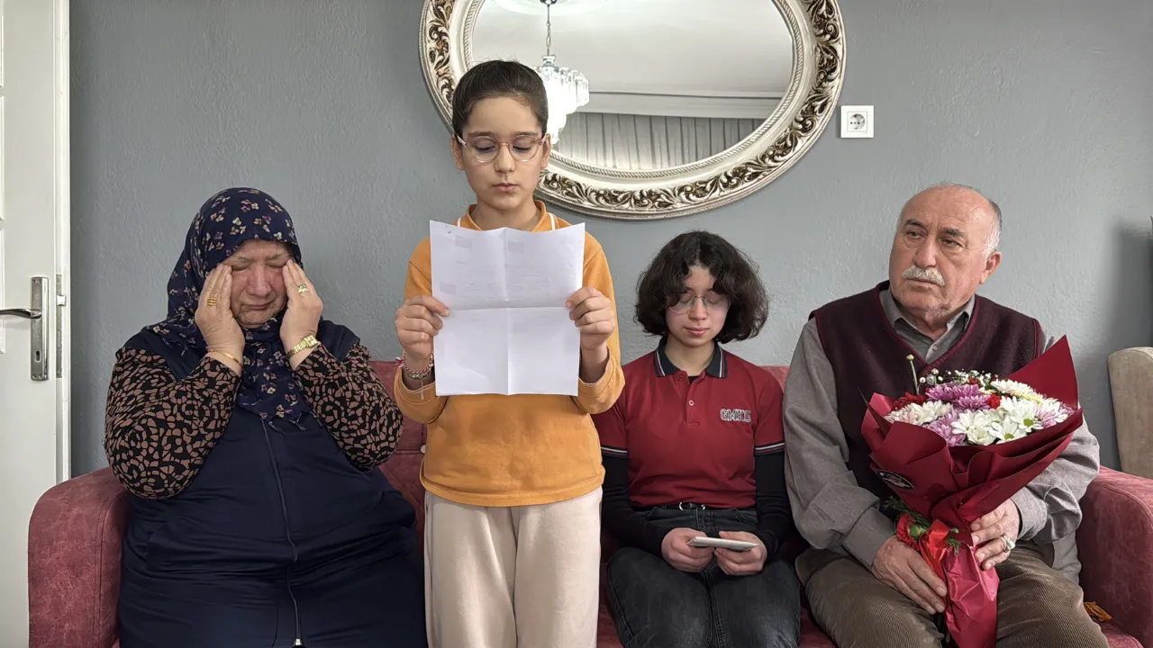 Zonguldak'ta öğrenciler şehit ailelerine mektup yazdı