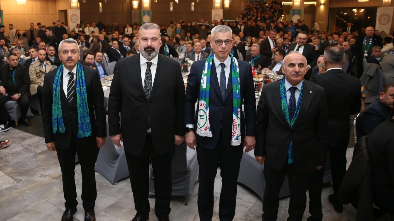 Sağlık Bakanı Memişoğlu Rizespor’un İftar programında Konuştu