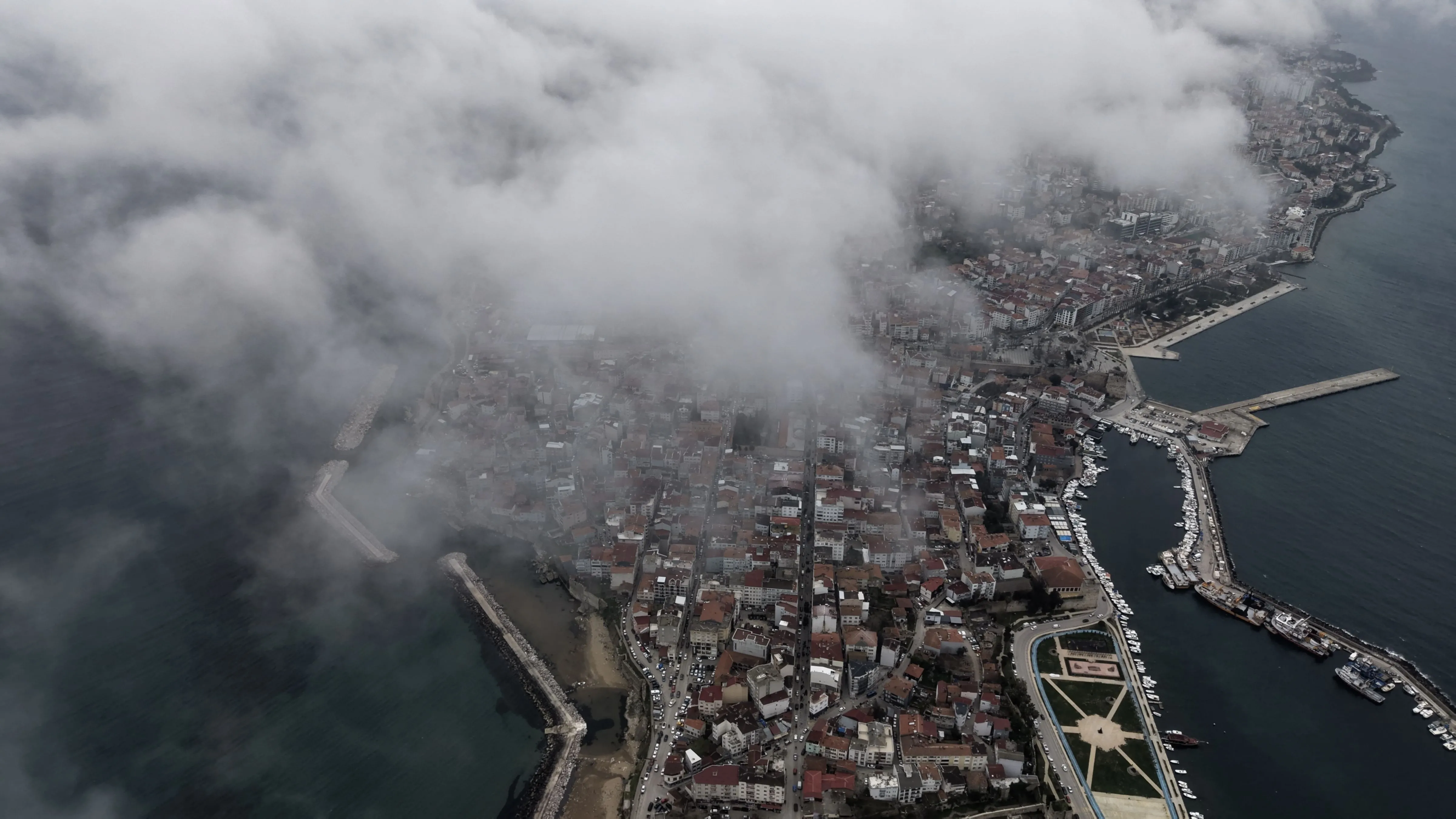 Sinop sis bulutları arasında görüntülendi