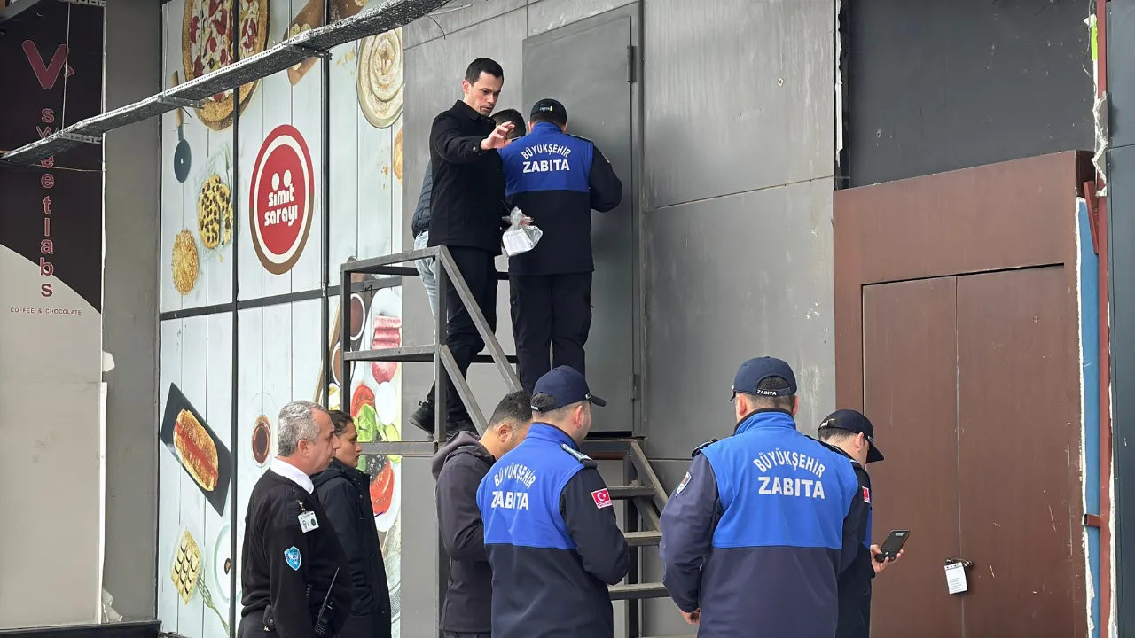 Samsun’da AVM ruhsatsız olduğu gerekçesiyle mühürlendi