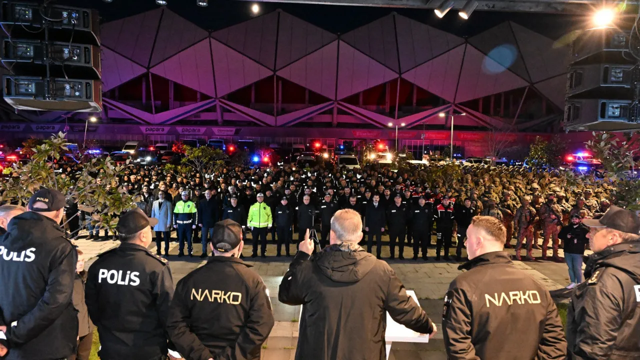 Trabzon merkezli 5 ilde uyuşturucu operasyonu; 91 gözaltı