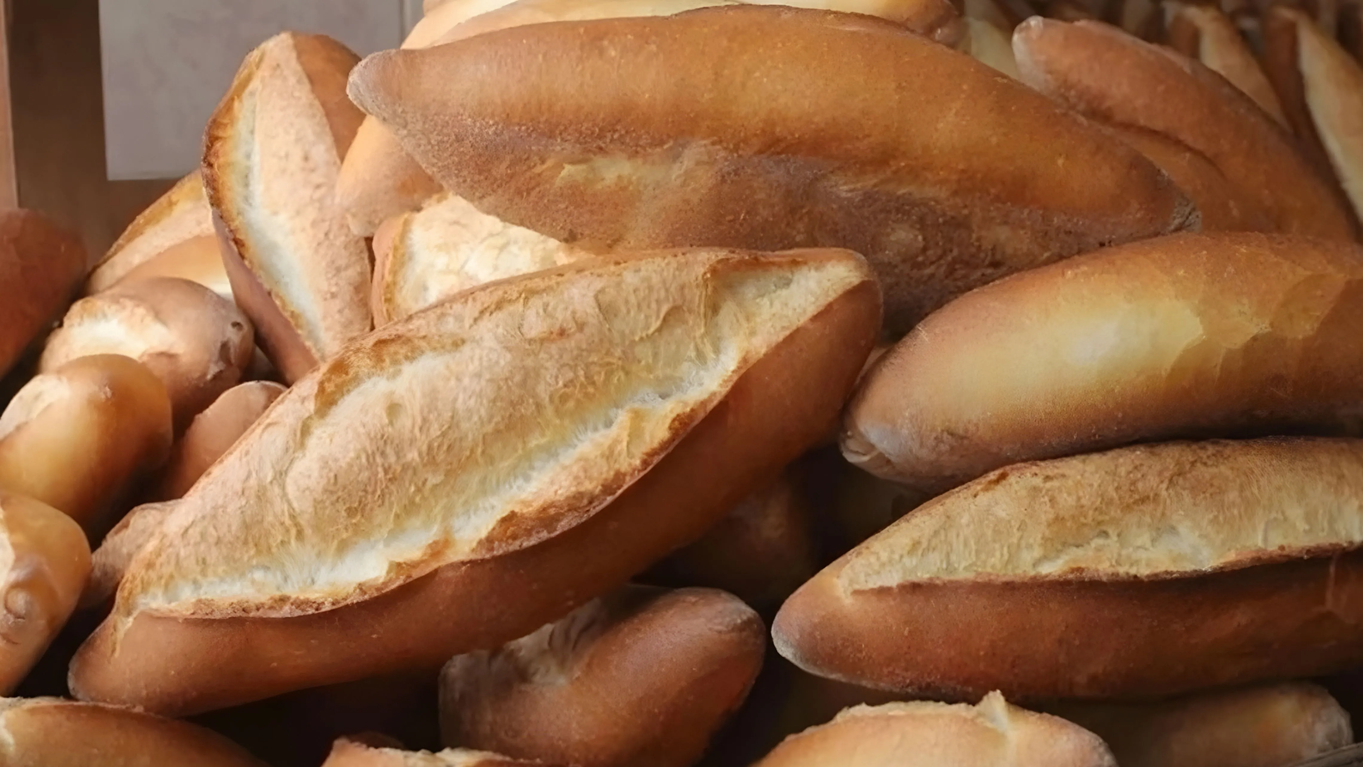 Rize’de Ekmeğe Yarın Zam: Fiyat ve Gramaj Değişiyor