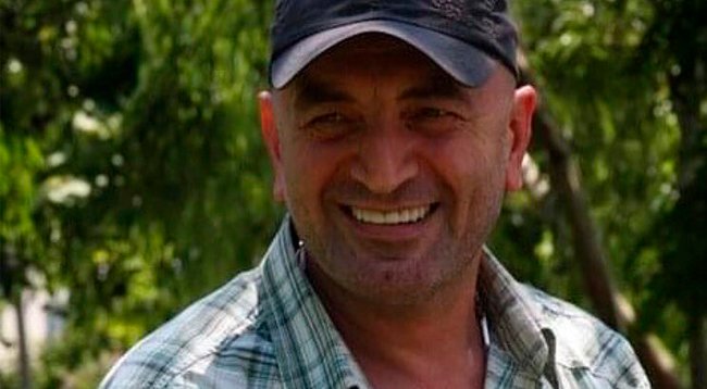 Ayhan Alptekin Kimdir?