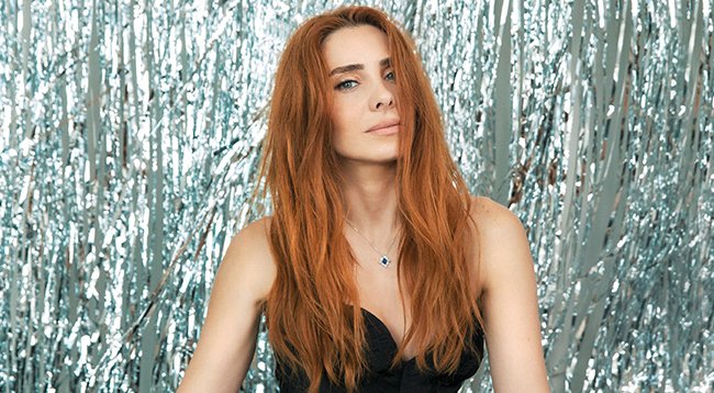 Nur Fettahoğlu Kimdir?