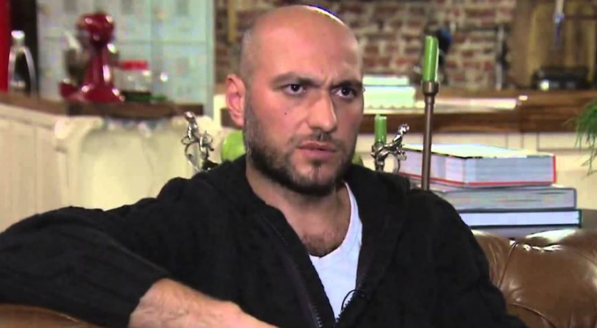 Doğan Ümit Karaca Kimdir?