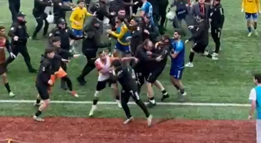 Murgul'da Olaylı Maç