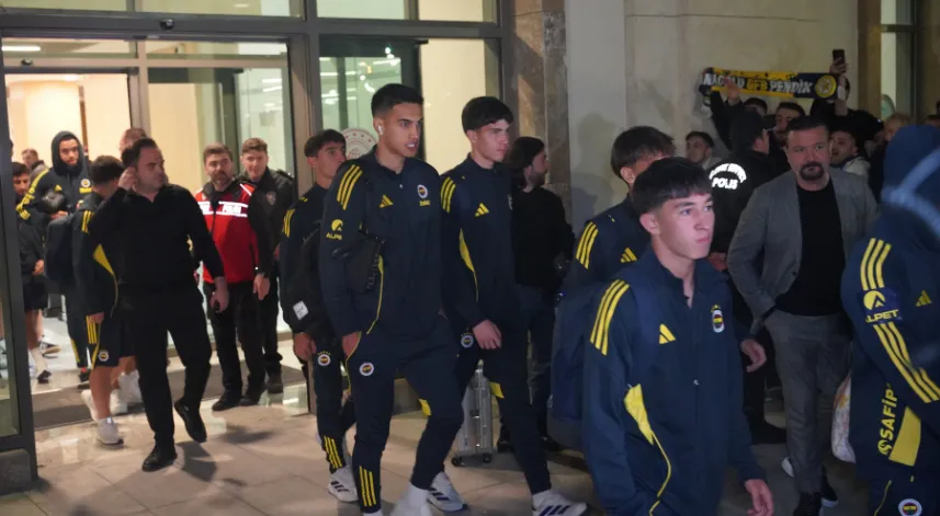 Fenerbahçe kafilesi, Rize’ye geldi